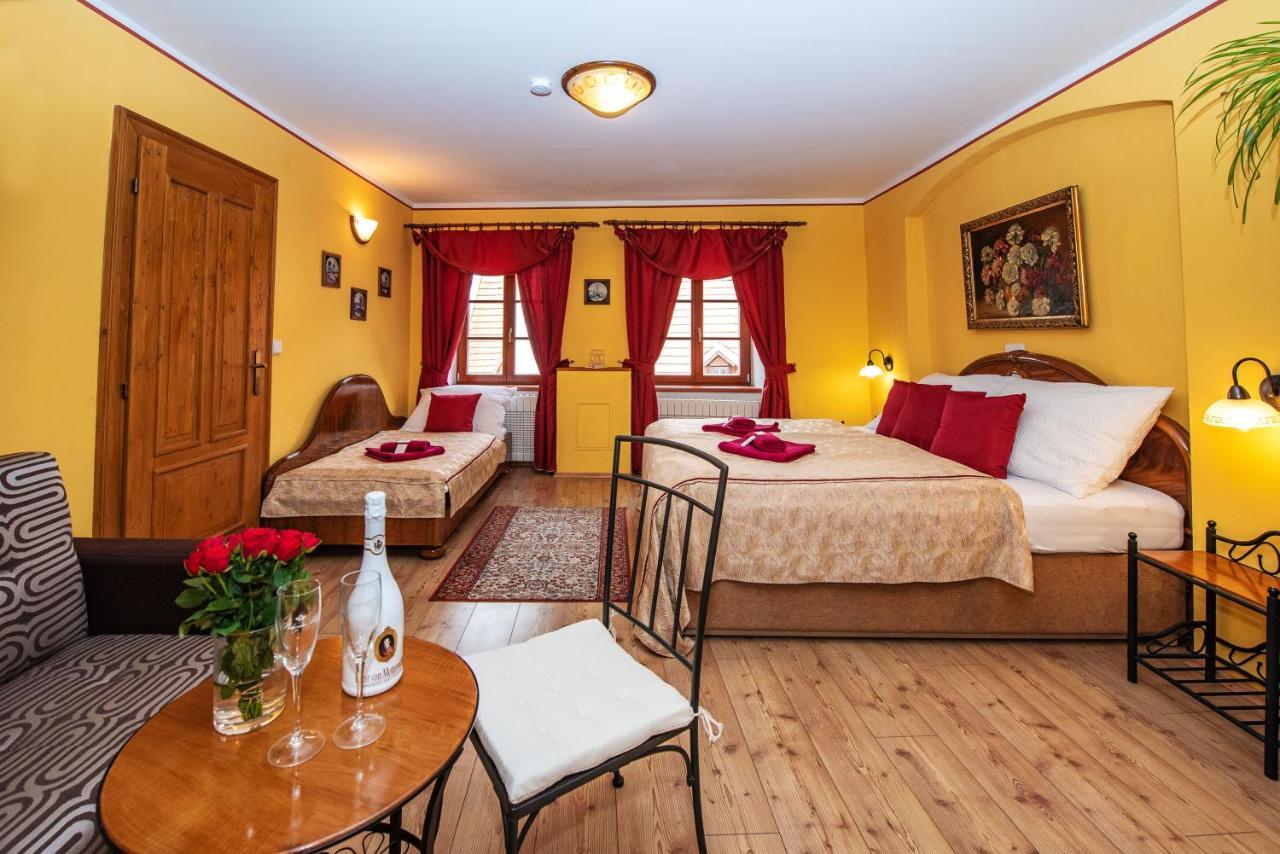Ubytování u BÍLÉ PANÍ Český Krumlov Habitación foto